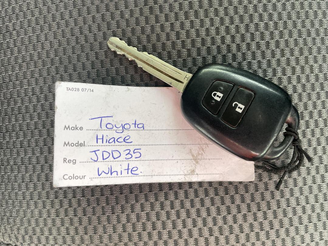 Photo '22' of Toyota Hiace Photo '22' of Toyota Hiace