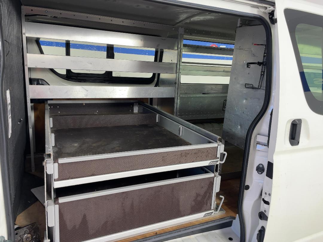 Photo '20' of Toyota Hiace