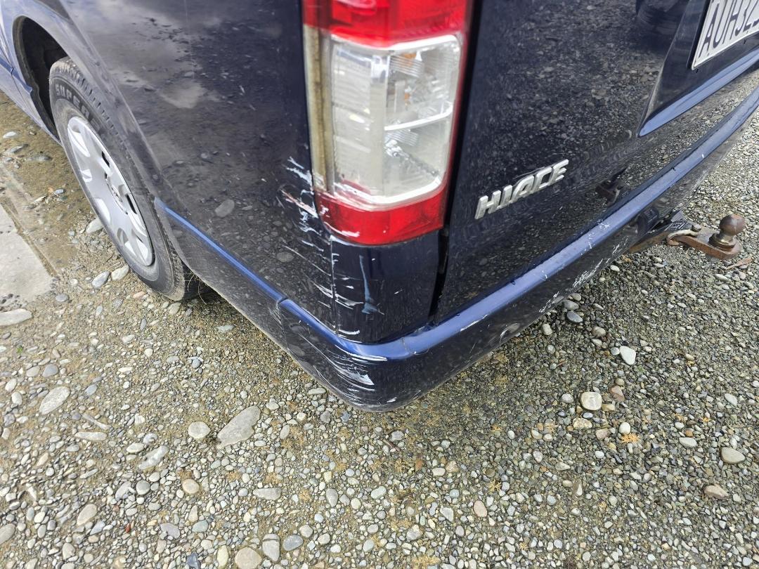 Photo '10' of Toyota Hiace Photo '10' of Toyota Hiace