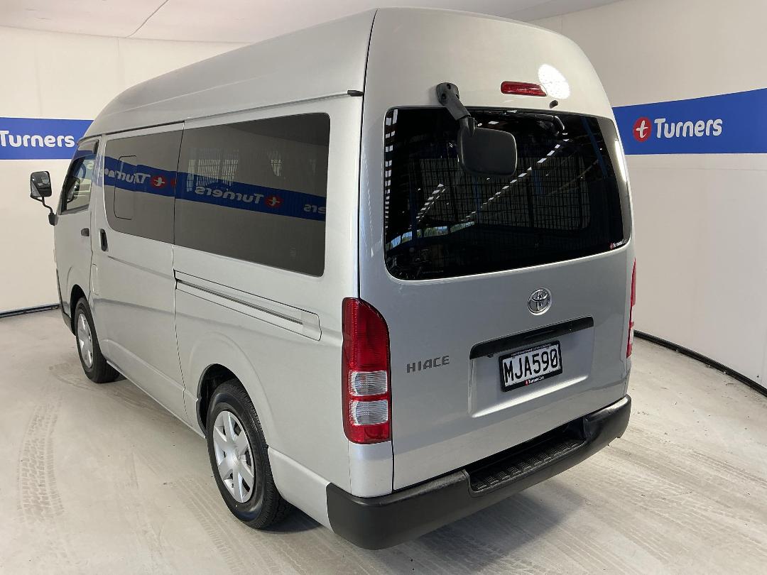 Photo '5' of Toyota Hiace Photo '5' of Toyota Hiace