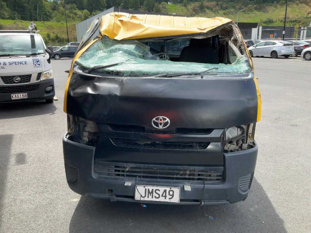 Photo '2' of Toyota Hiace ZL TD Photo '2' of Toyota Hiace ZL TD