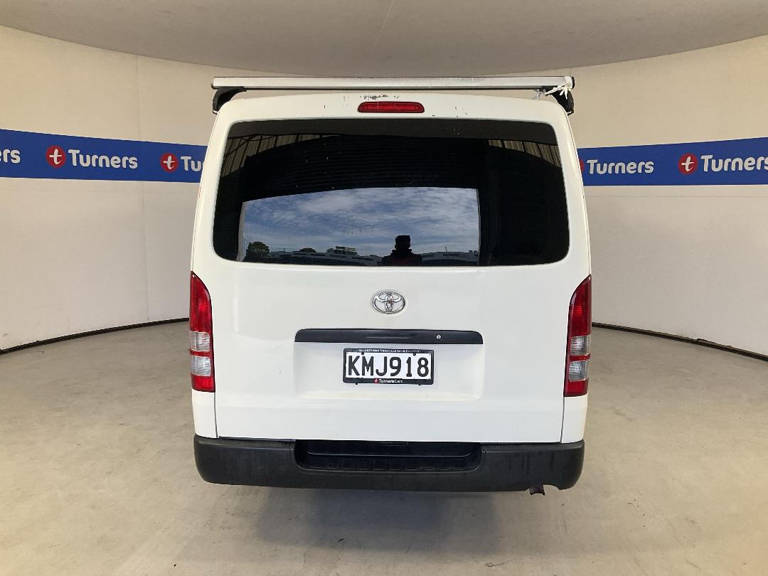 Photo '6' of Toyota Hiace Photo '6' of Toyota Hiace