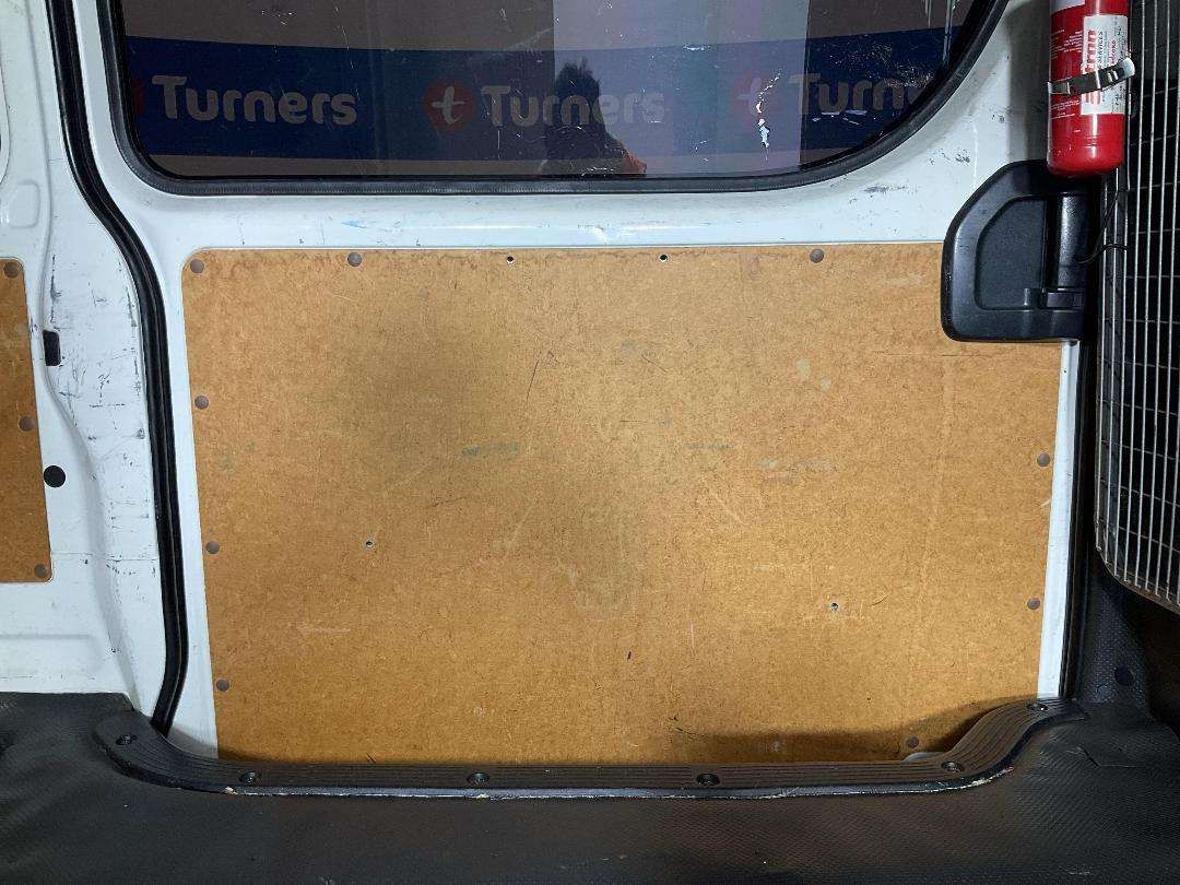 Photo '19' of Toyota Hiace Photo '19' of Toyota Hiace