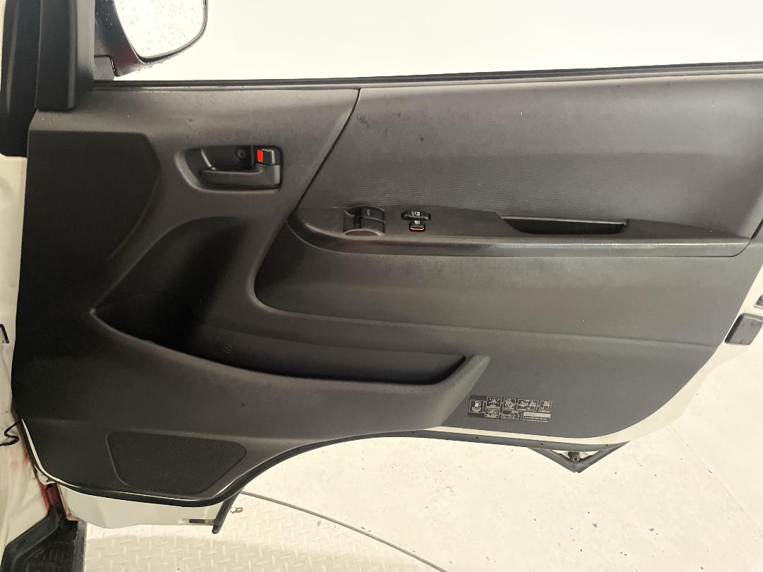 Photo '15' of Toyota Hiace