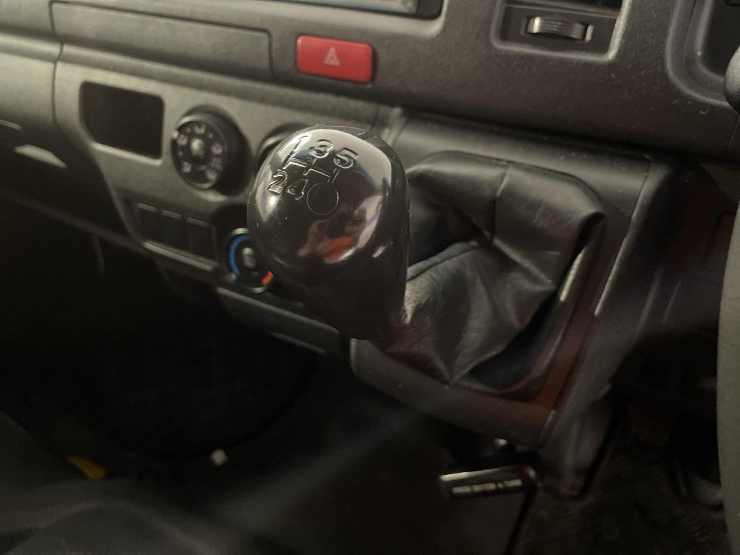 Photo '29' of Toyota Hiace