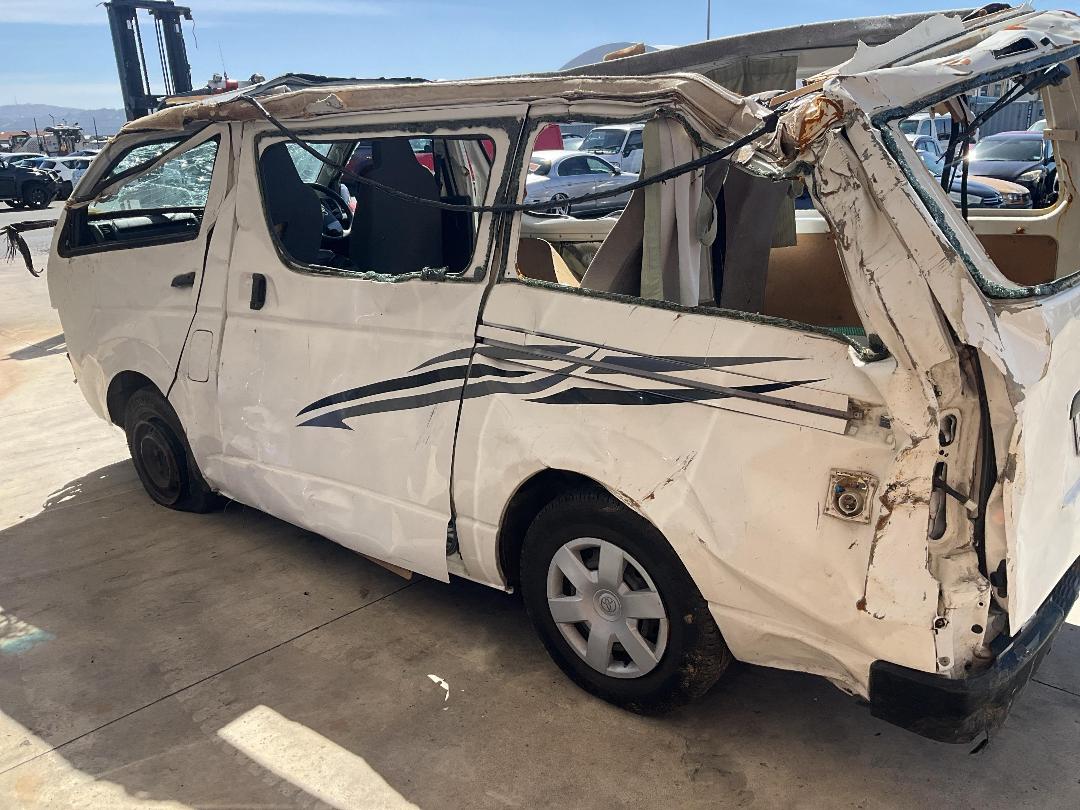 Photo '3' of Toyota Hiace ZL Photo '3' of Toyota Hiace ZL