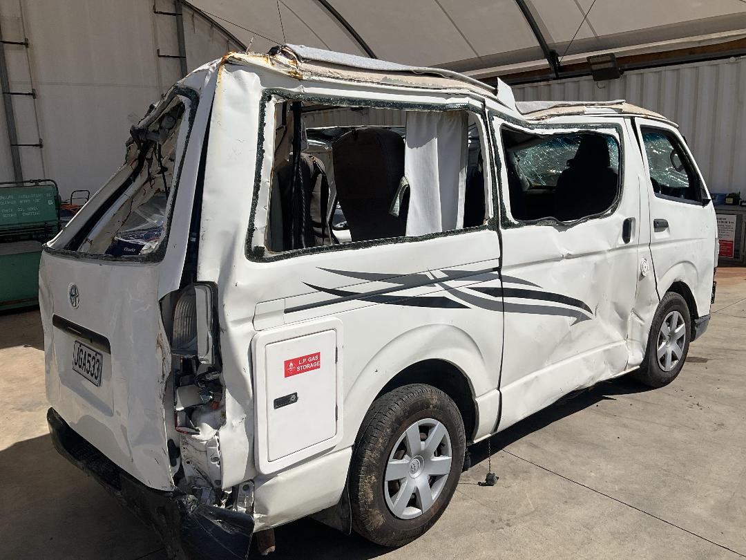 Photo '5' of Toyota Hiace ZL Photo '5' of Toyota Hiace ZL