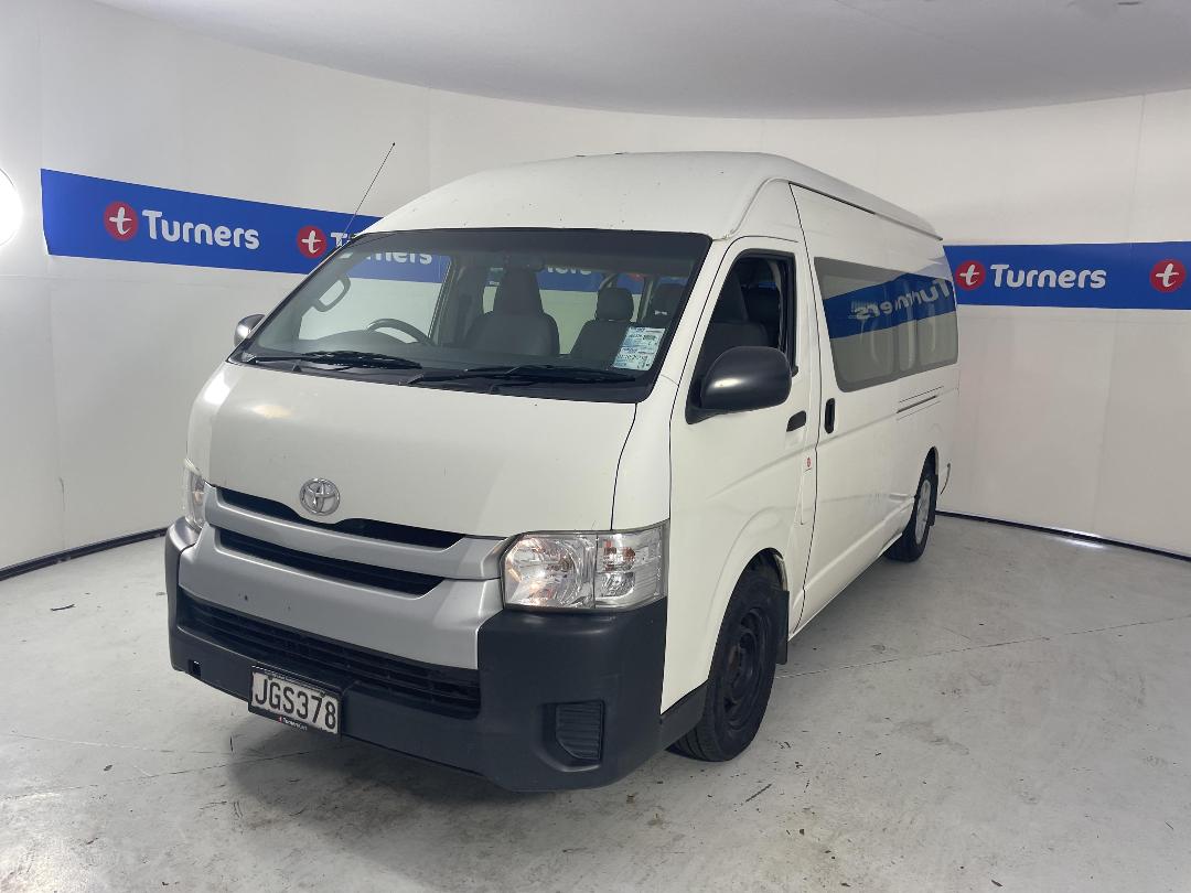 Photo '4' of Toyota Hiace