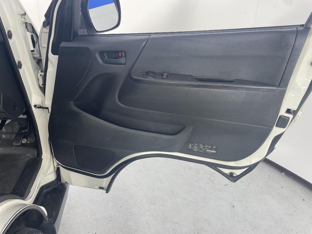 Photo '15' of Toyota Hiace