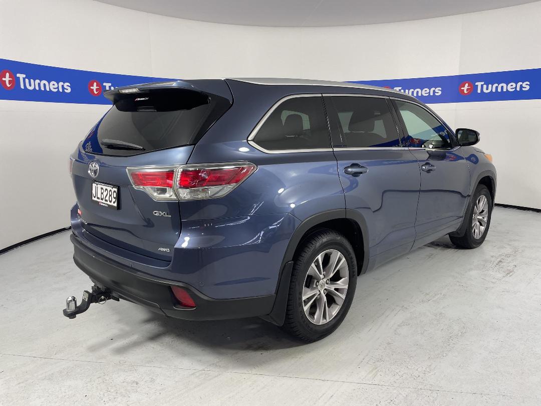 Photo '7' of Toyota Highlander