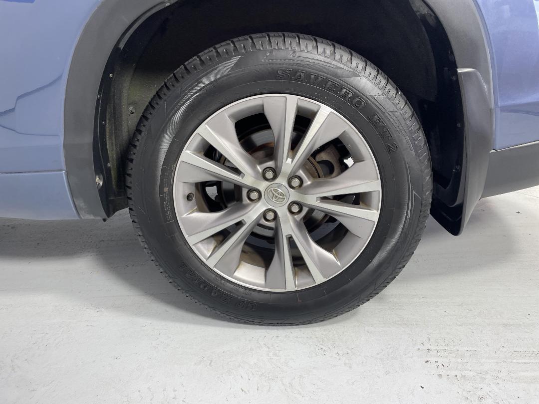 Photo '11' of Toyota Highlander