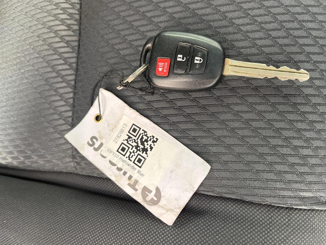 Photo '22' of Toyota Highlander