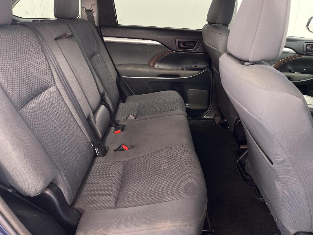 Photo '20' of Toyota Highlander