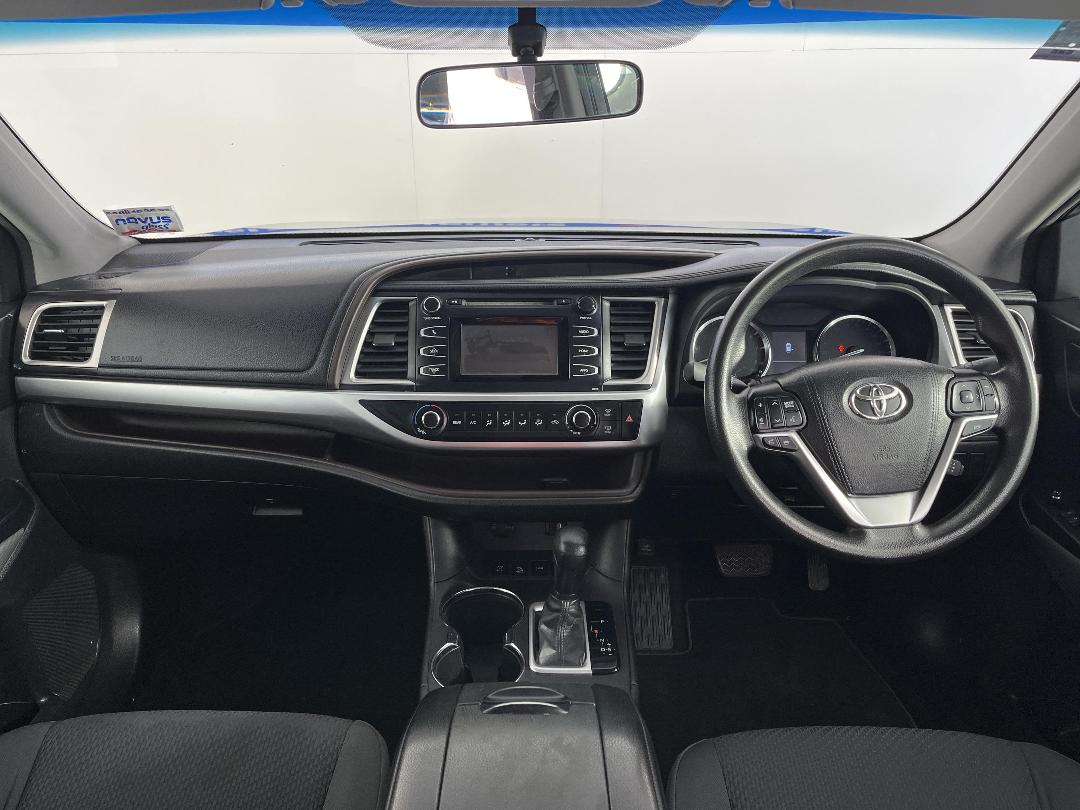 Photo '17' of Toyota Highlander