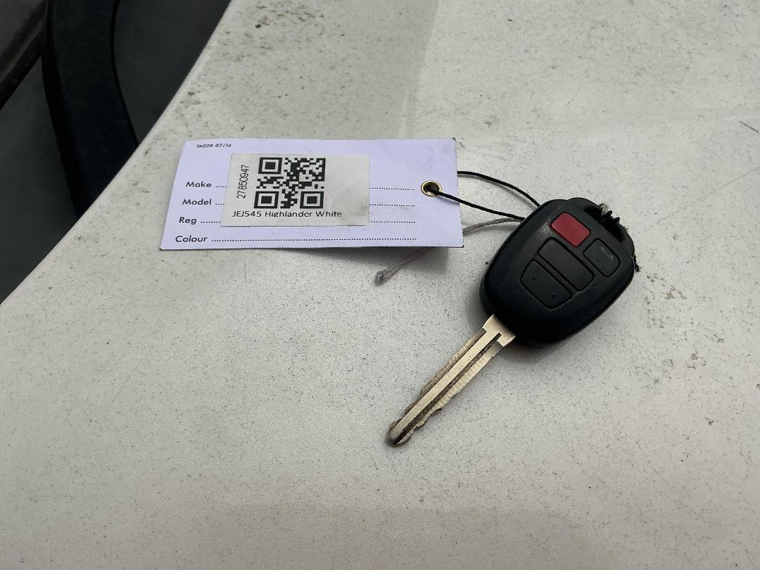 Photo '13' of Toyota Highlander GX