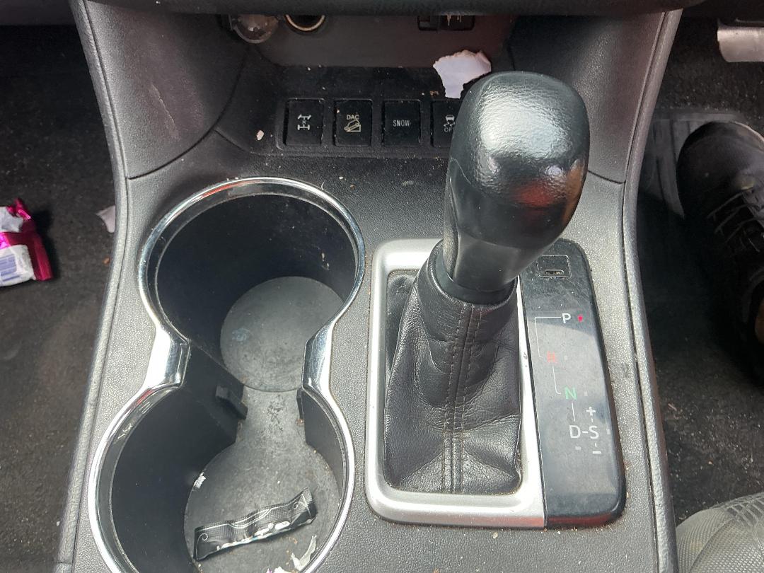 Photo '11' of Toyota Highlander GX