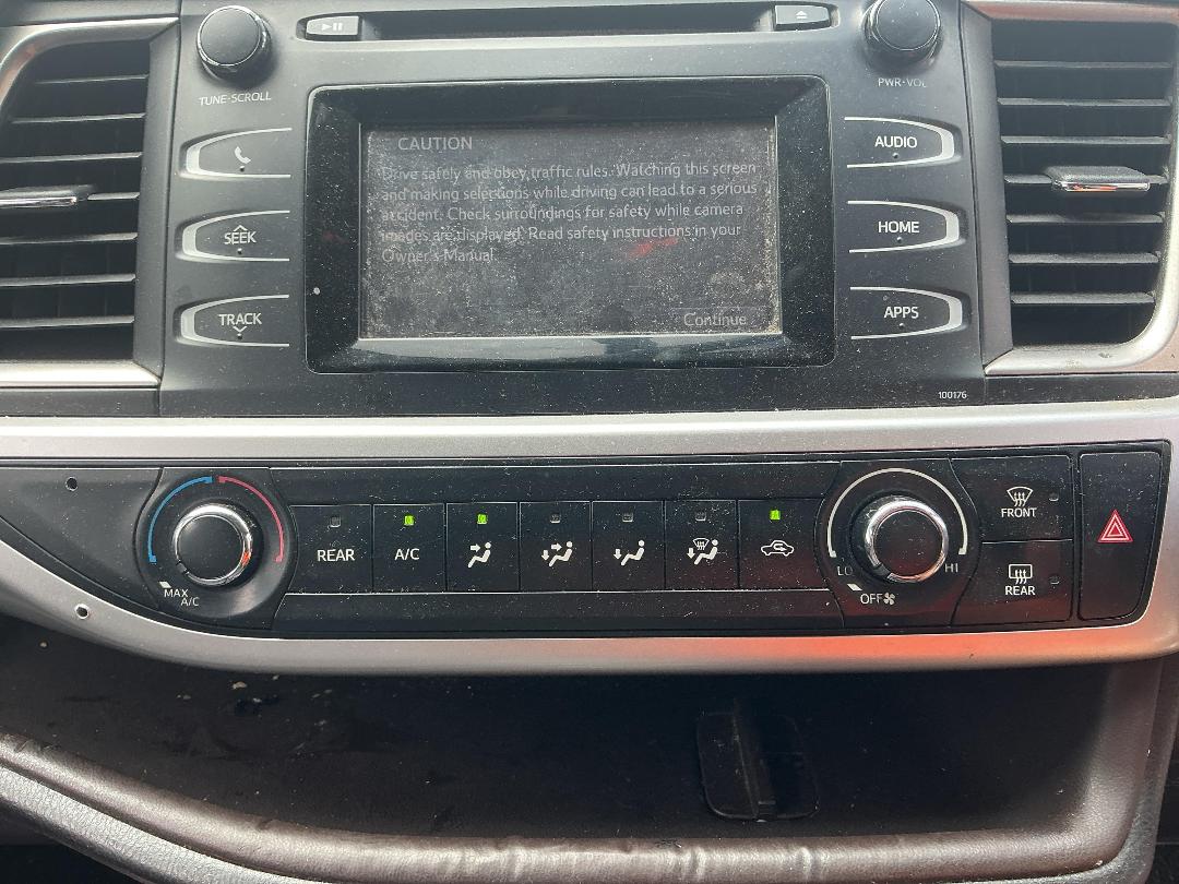 Photo '10' of Toyota Highlander GX