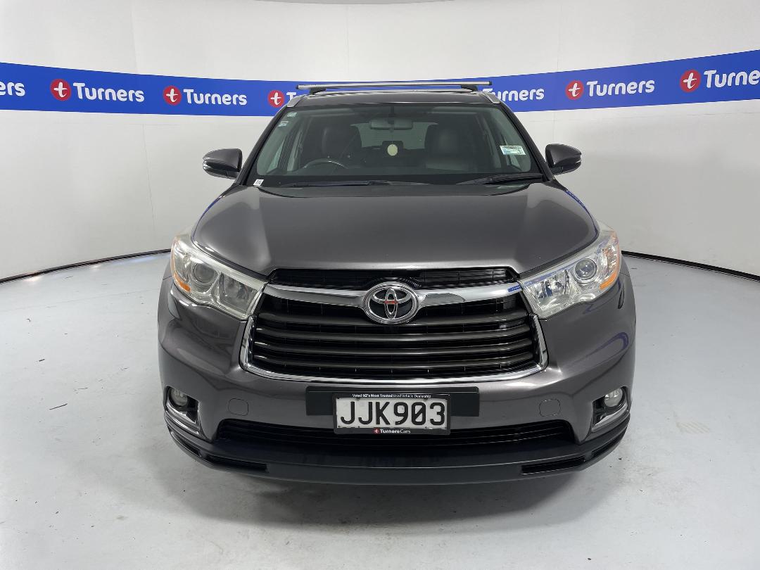 Photo '2' of Toyota Highlander