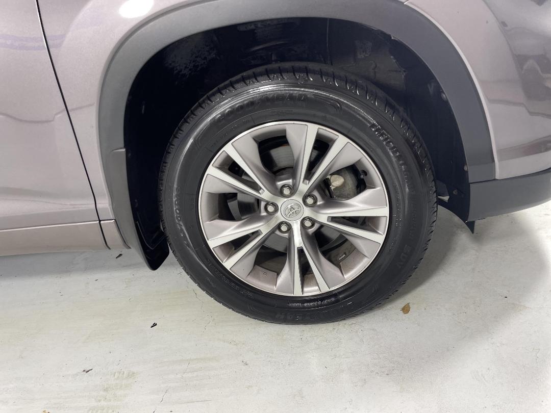 Photo '9' of Toyota Highlander