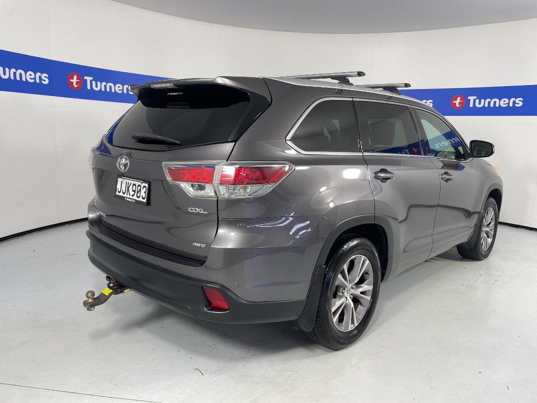 Photo '7' of Toyota Highlander