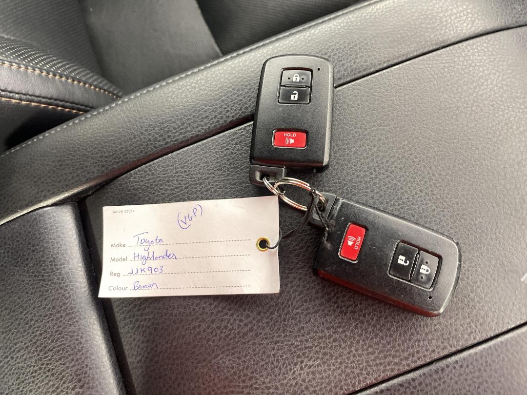 Photo '22' of Toyota Highlander