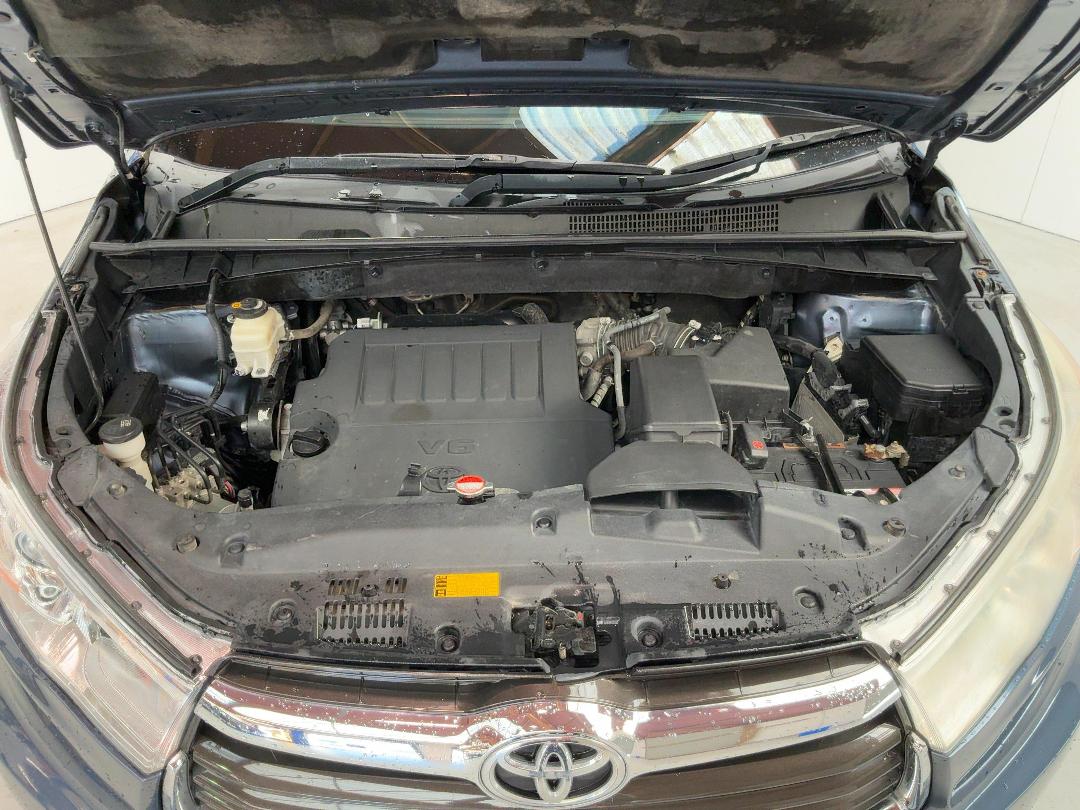 Photo '13' of Toyota Highlander