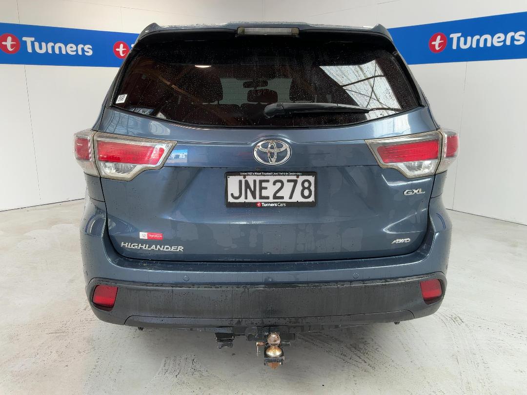 Photo '6' of Toyota Highlander