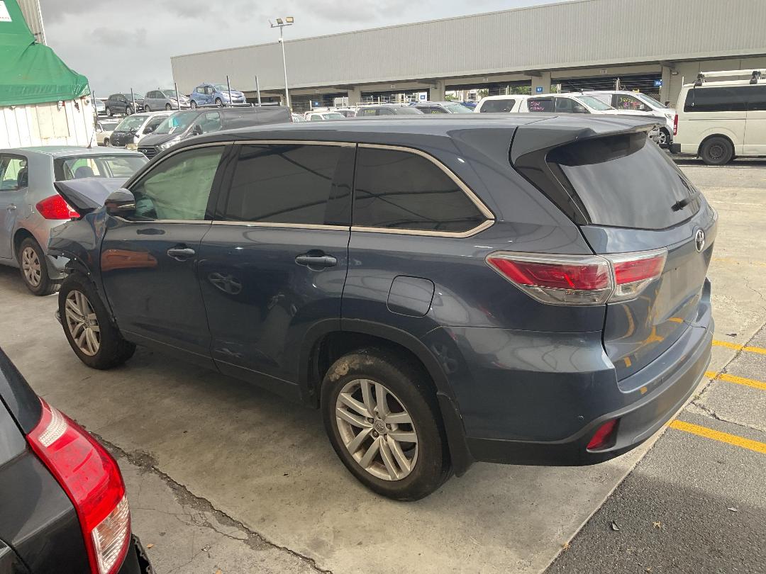 Photo '11' of Toyota Highlander GX