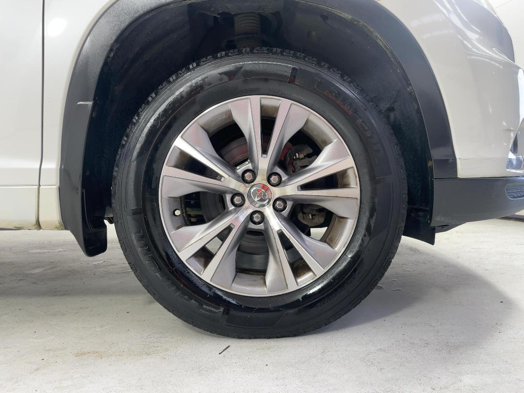 Photo '9' of Toyota Highlander