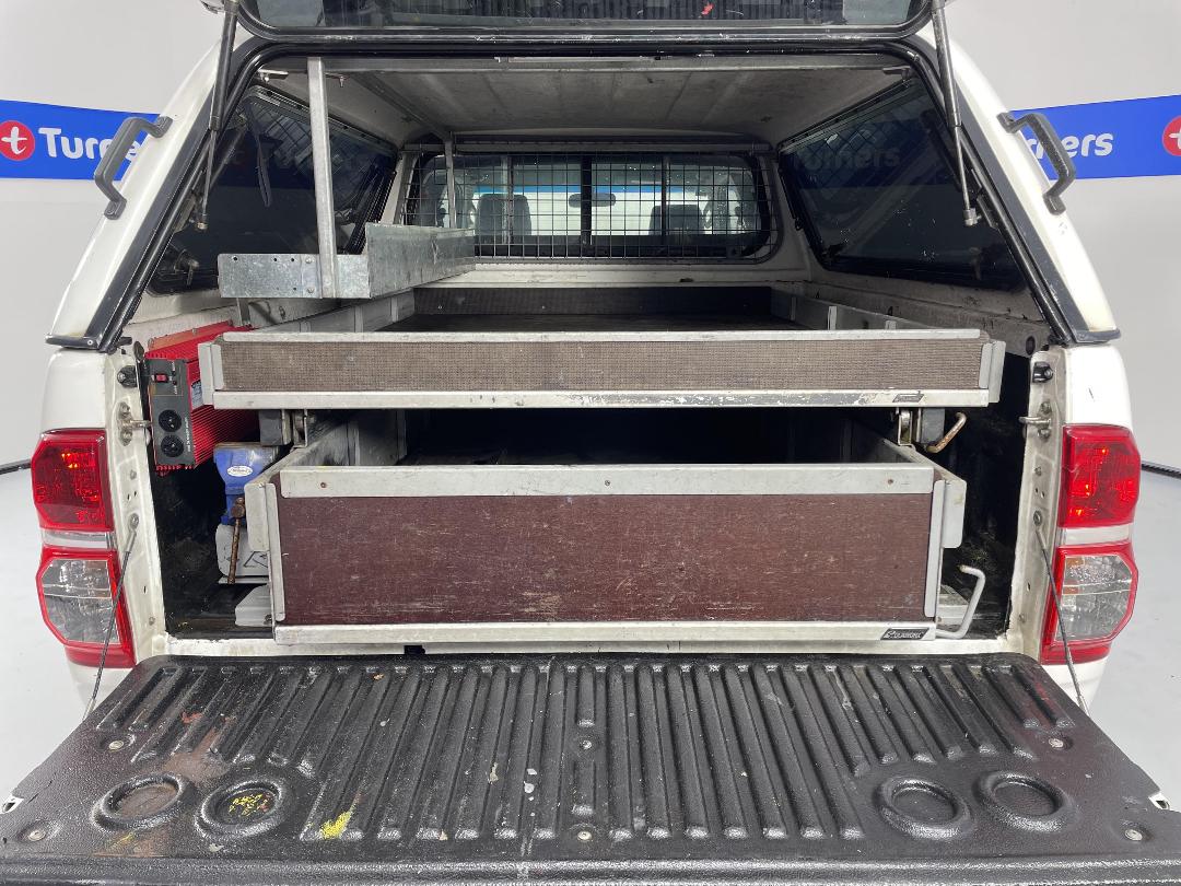 Photo '14' of Toyota Hilux