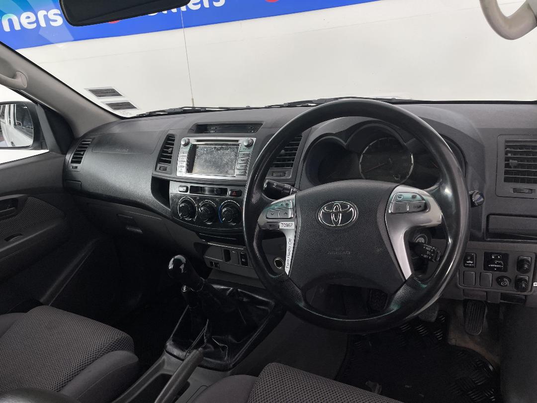 Photo '17' of Toyota Hilux