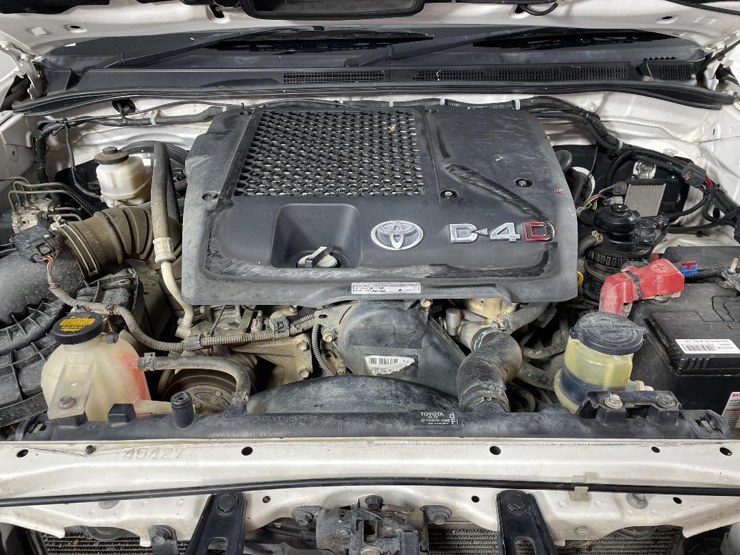 Photo '13' of Toyota Hilux