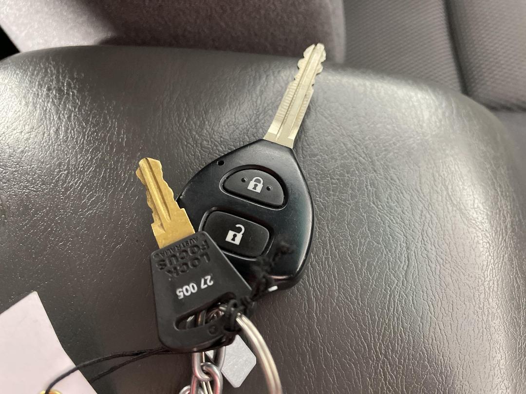 Photo '22' of Toyota Hilux