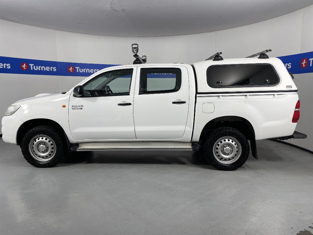 Photo '24' of Toyota Hilux