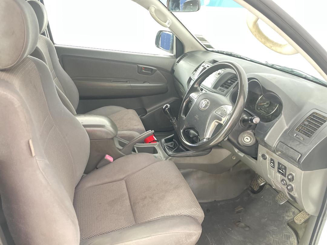 Photo '16' of Toyota Hilux Photo '16' of Toyota Hilux