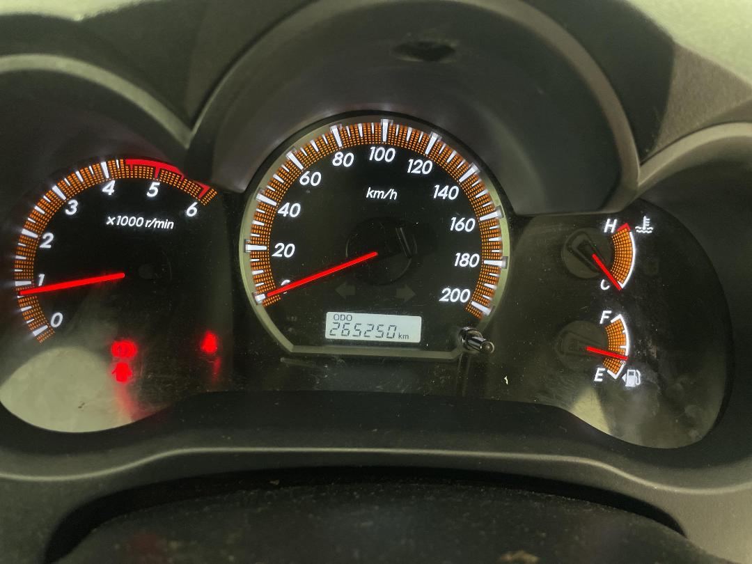 Photo '20' of Toyota Hilux Photo '20' of Toyota Hilux