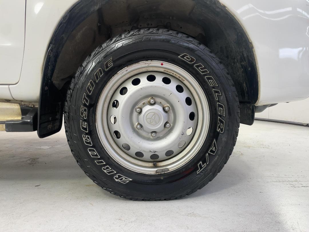 Photo '9' of Toyota Hilux Photo '9' of Toyota Hilux