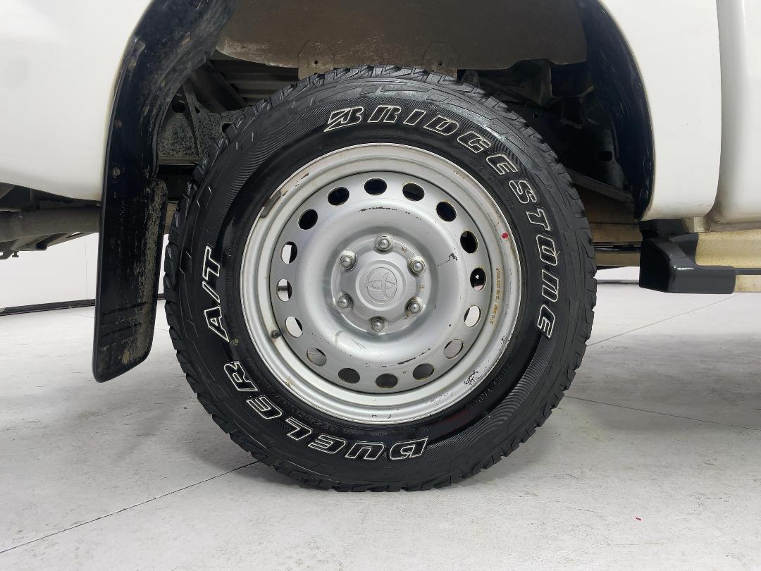 Photo '12' of Toyota Hilux Photo '12' of Toyota Hilux