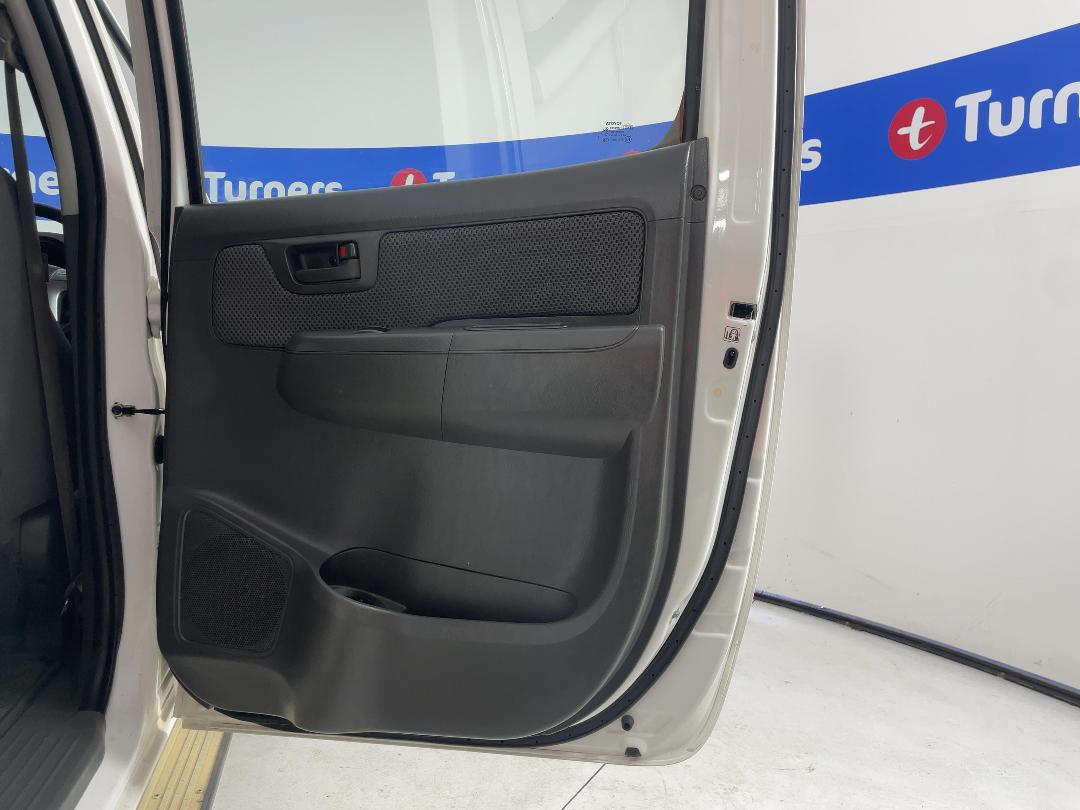 Photo '19' of Toyota Hilux Photo '19' of Toyota Hilux