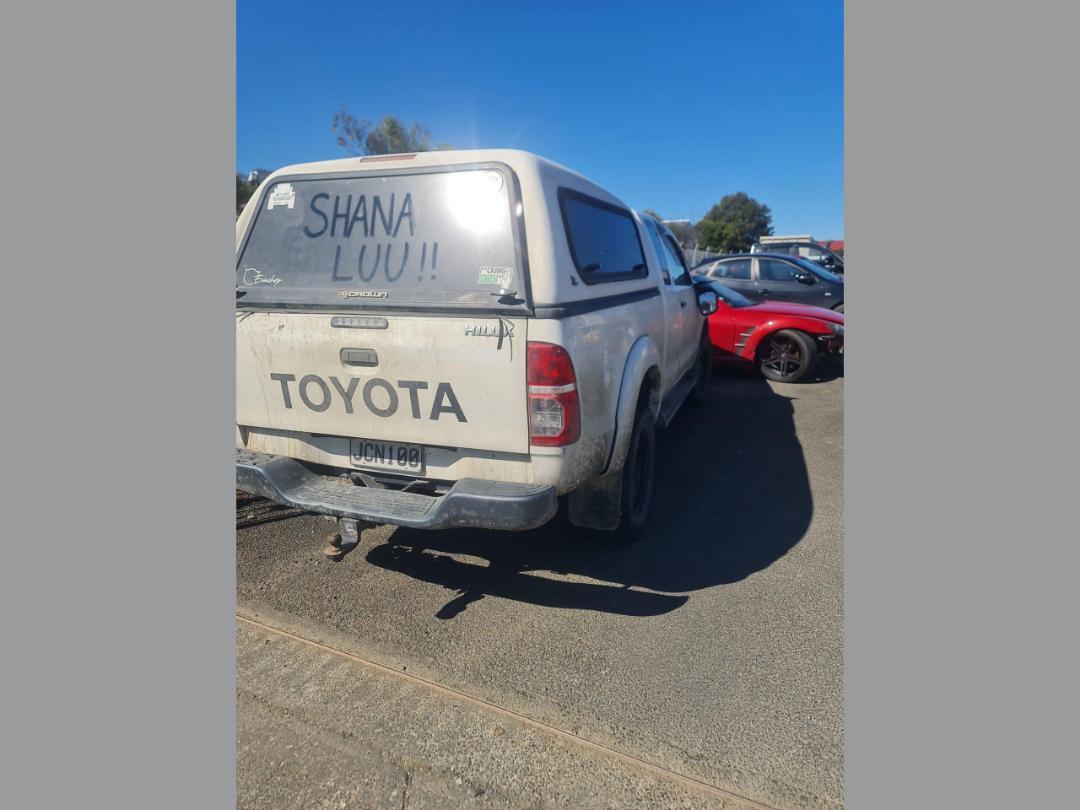 Photo '5' of Toyota Hilux TD EC