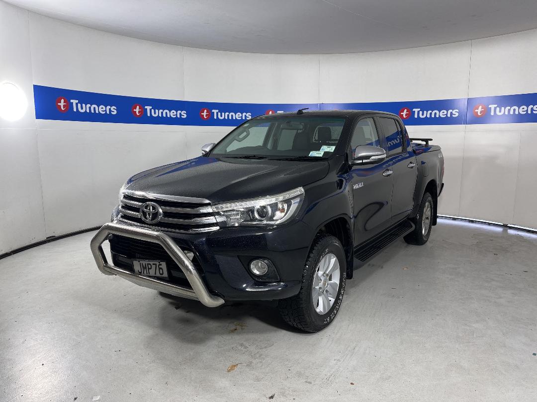 Photo '4' of Toyota Hilux