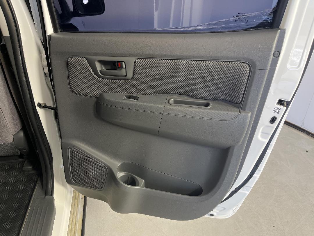 Photo '19' of Toyota Hilux Photo '19' of Toyota Hilux