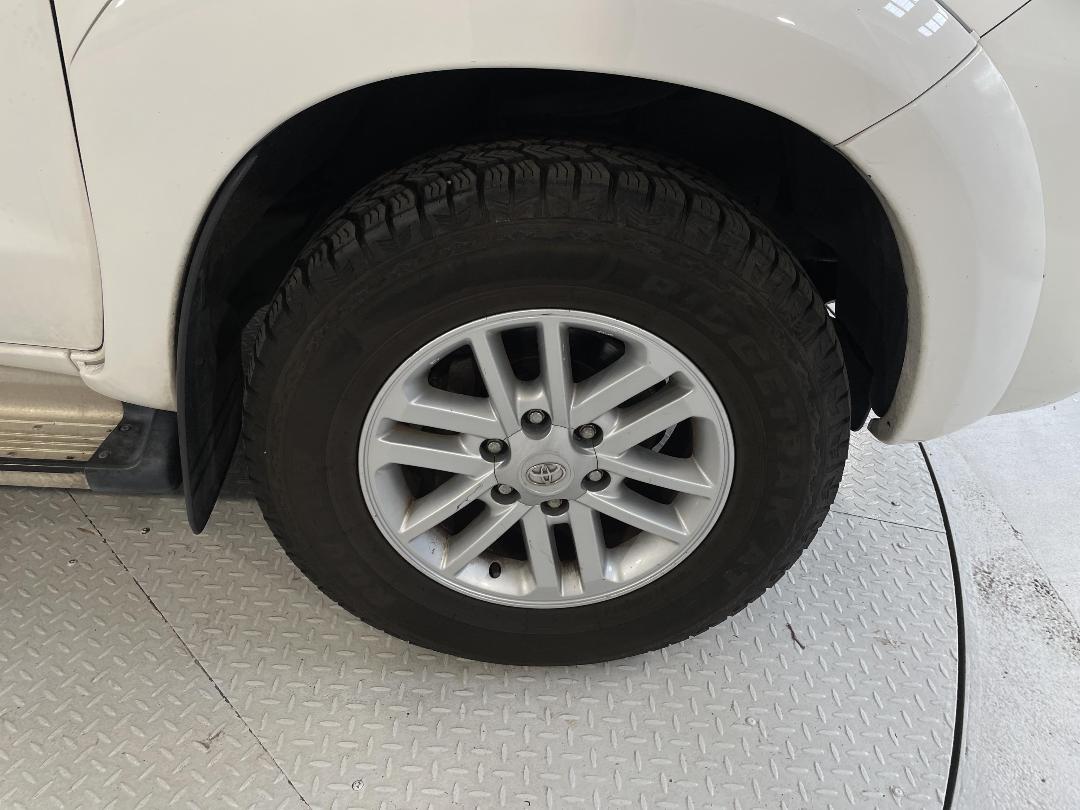 Photo '9' of Toyota Hilux