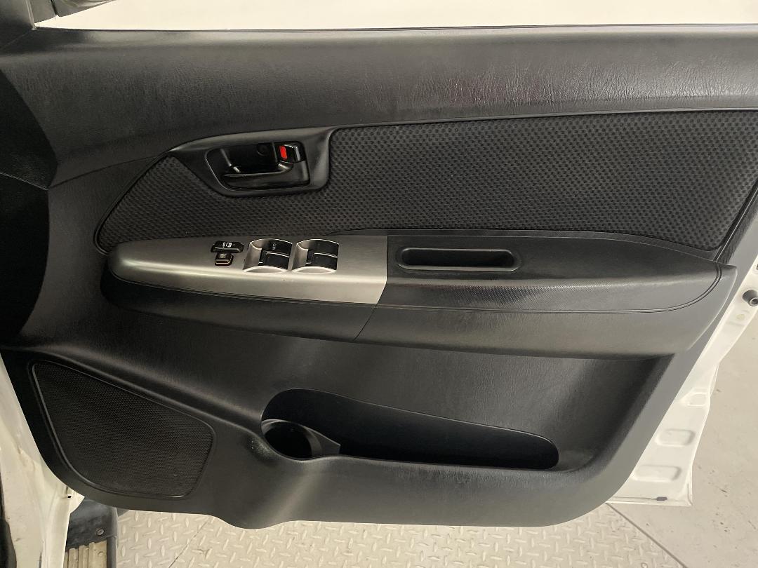 Photo '15' of Toyota Hilux