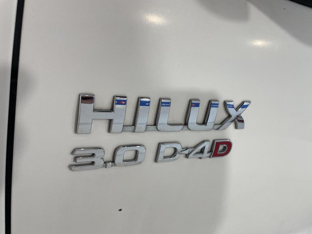 Photo '36' of Toyota Hilux