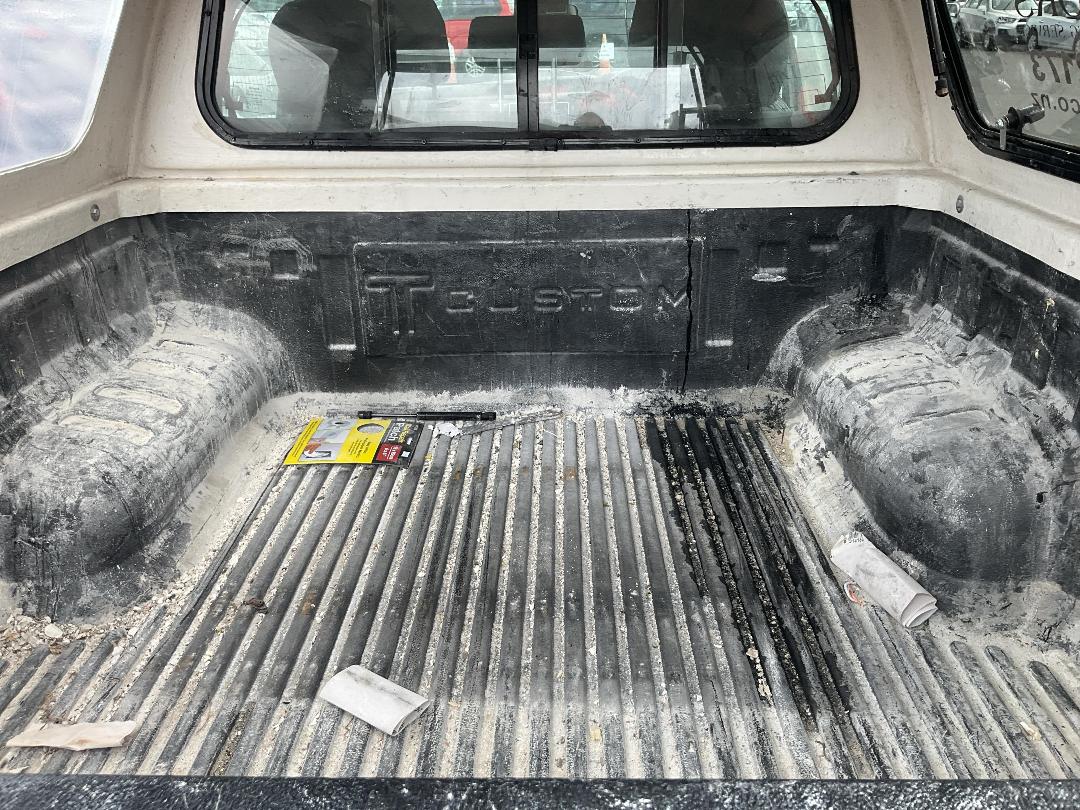 Photo '7' of Toyota Hilux S TD DC Photo '7' of Toyota Hilux S TD DC