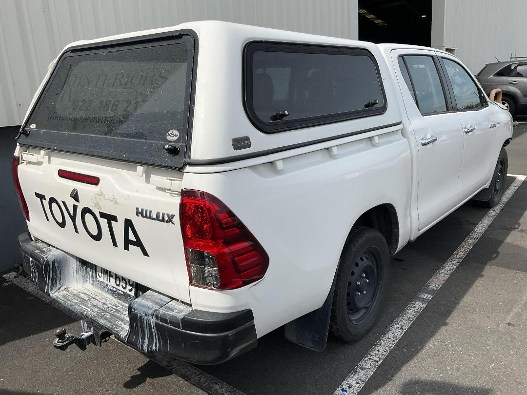 Photo '4' of Toyota Hilux S TD DC Photo '4' of Toyota Hilux S TD DC