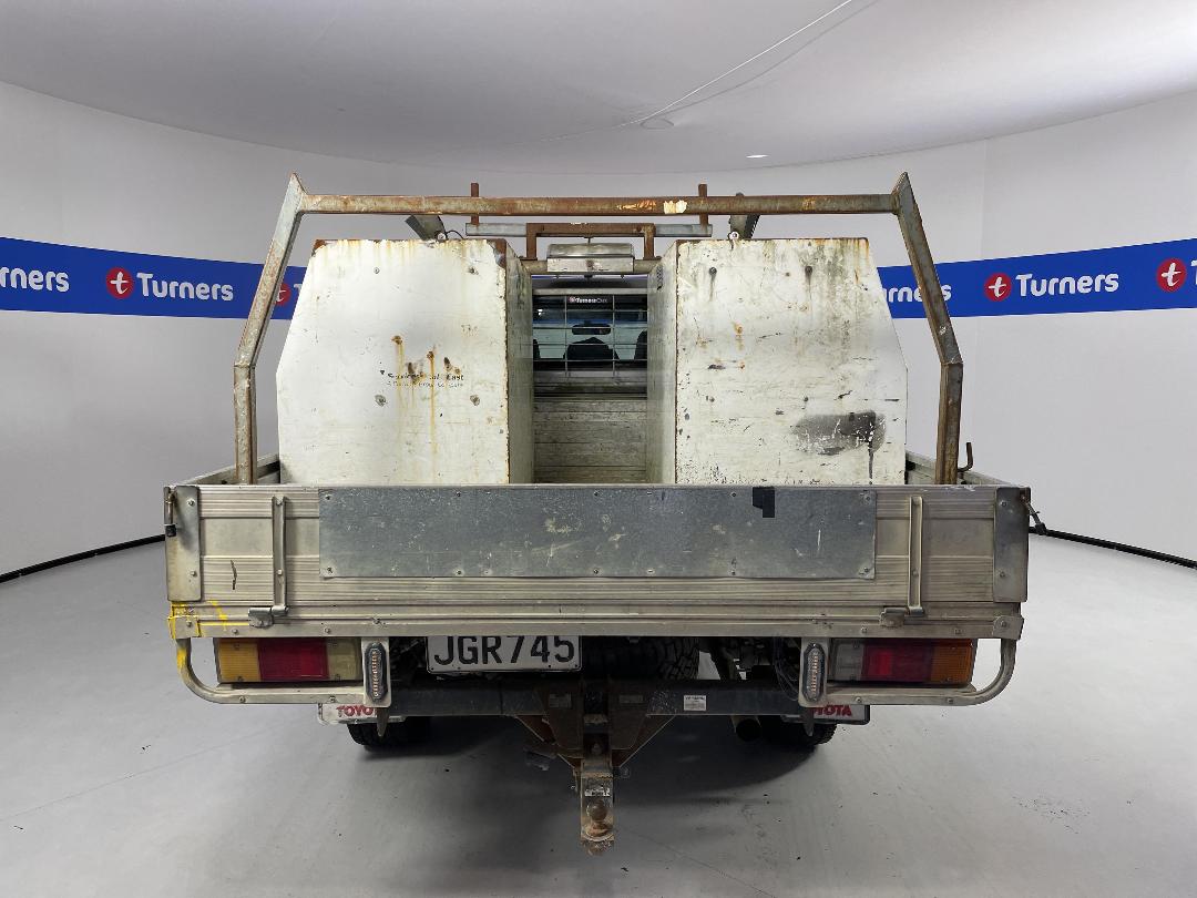 Photo '6' of Toyota Hilux Photo '6' of Toyota Hilux