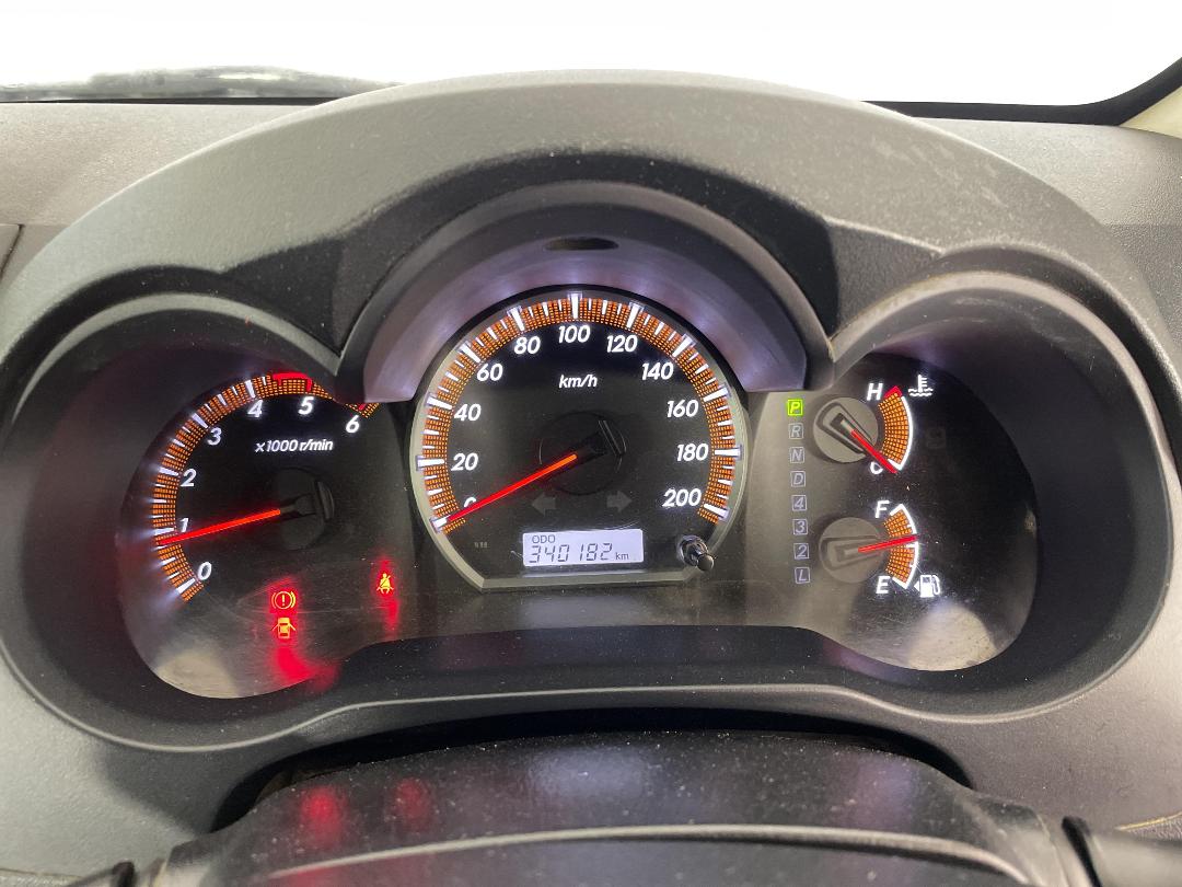 Photo '21' of Toyota Hilux Photo '21' of Toyota Hilux