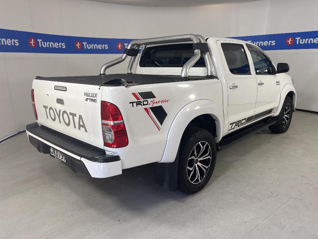 Photo '7' of Toyota Hilux